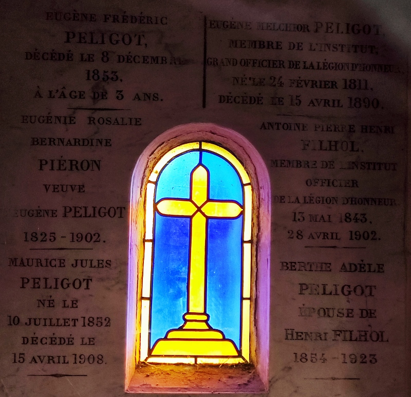 Cimetière du Père Lachaise APPL PELIGOT Eugène Melchior (18121890)